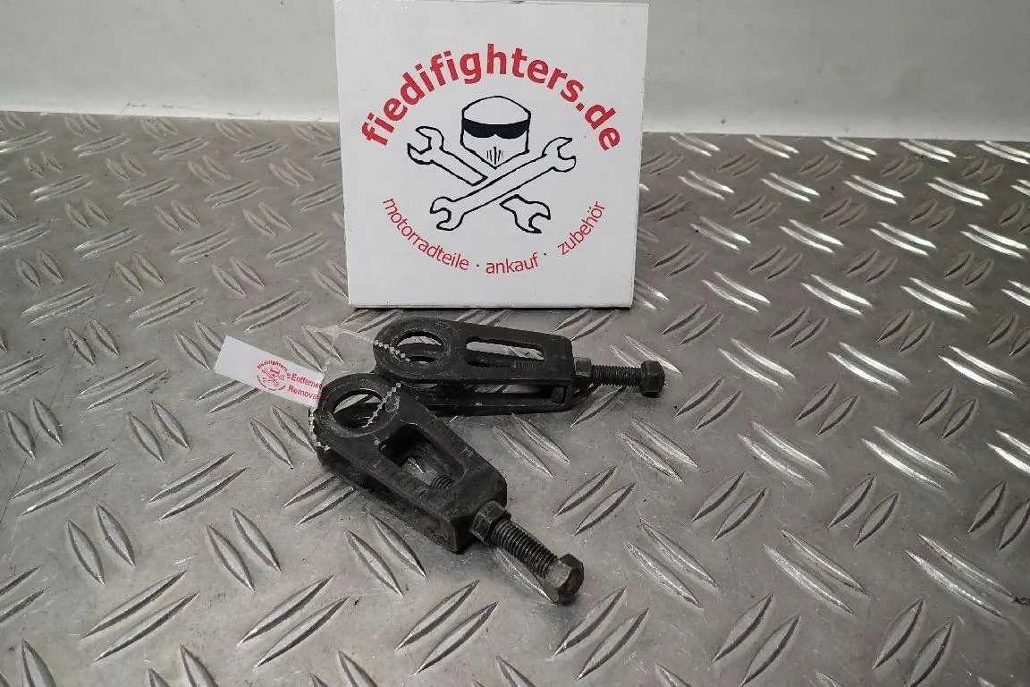 Kettenspanner Kette Schwinge Suzuki VZ 800 VS53A Marauder Ez.99 24799km