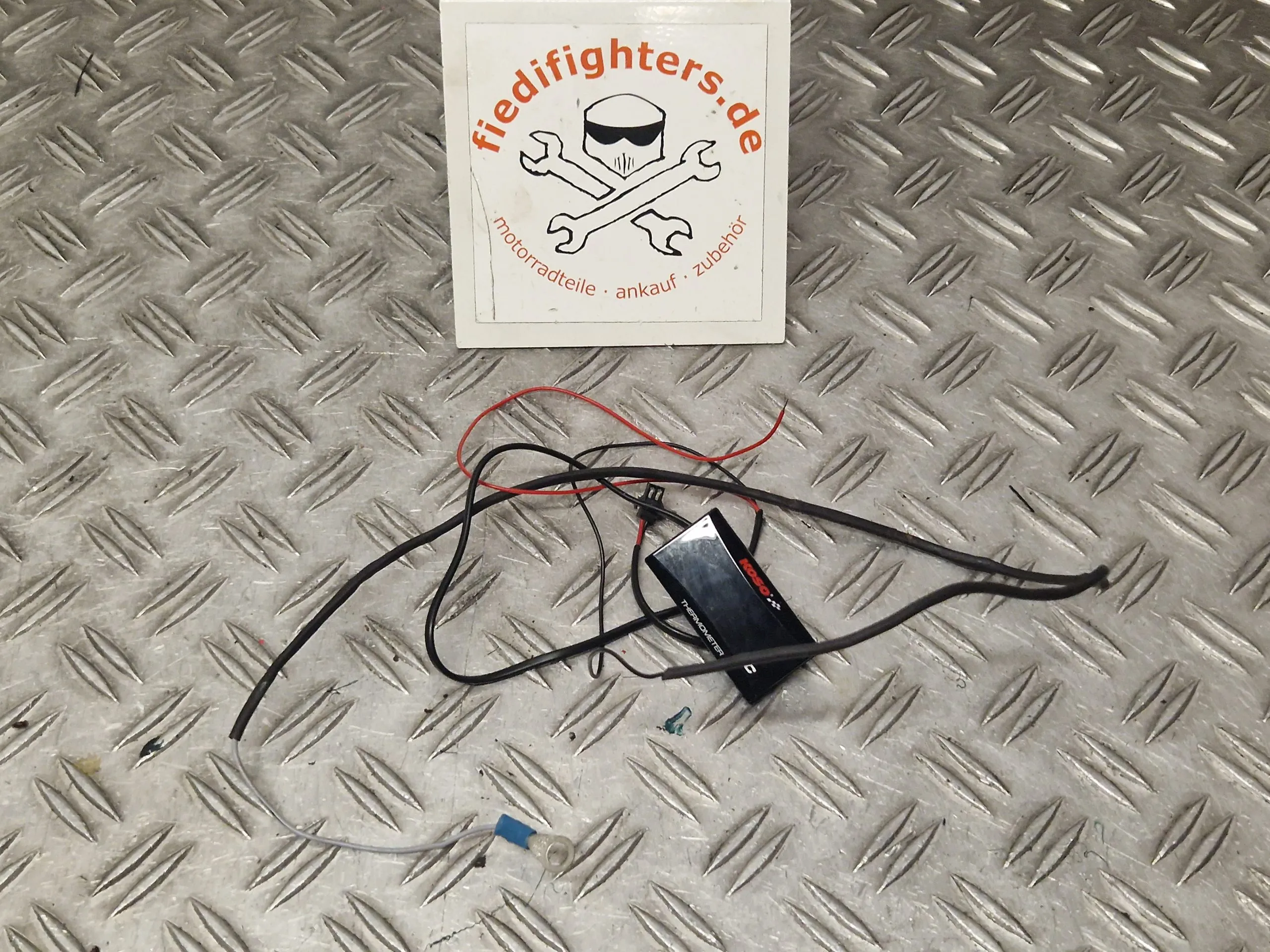 KOSO Thermometer Öl oder Wassertemperaturanzeige Kawasaki Z 750 ZR750J 47475Km