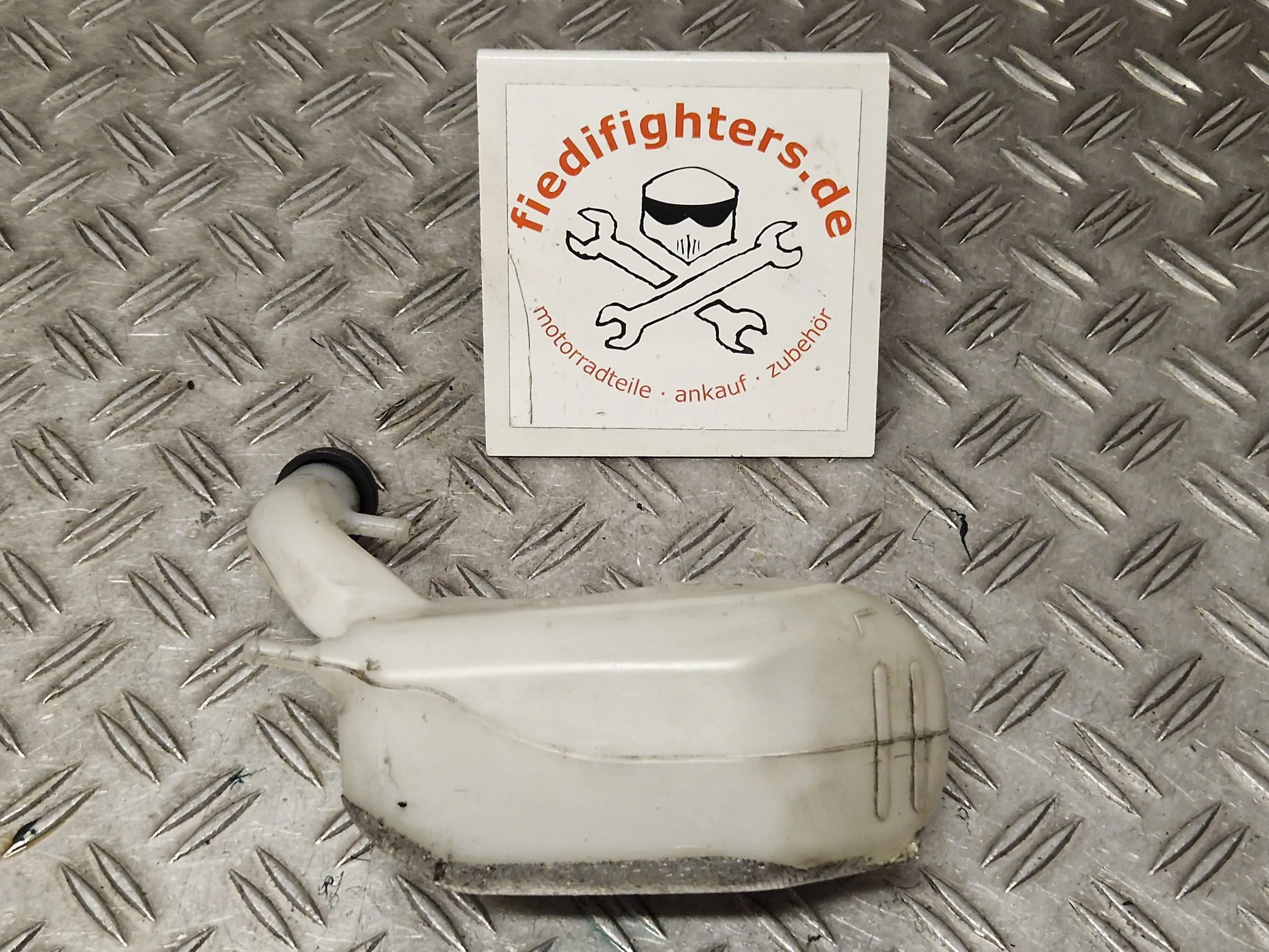 Kühlwasserausgleichsbehälter Kühler Suzuki GSX-S 750 EZ.17 WC50 14371km 1791008J00