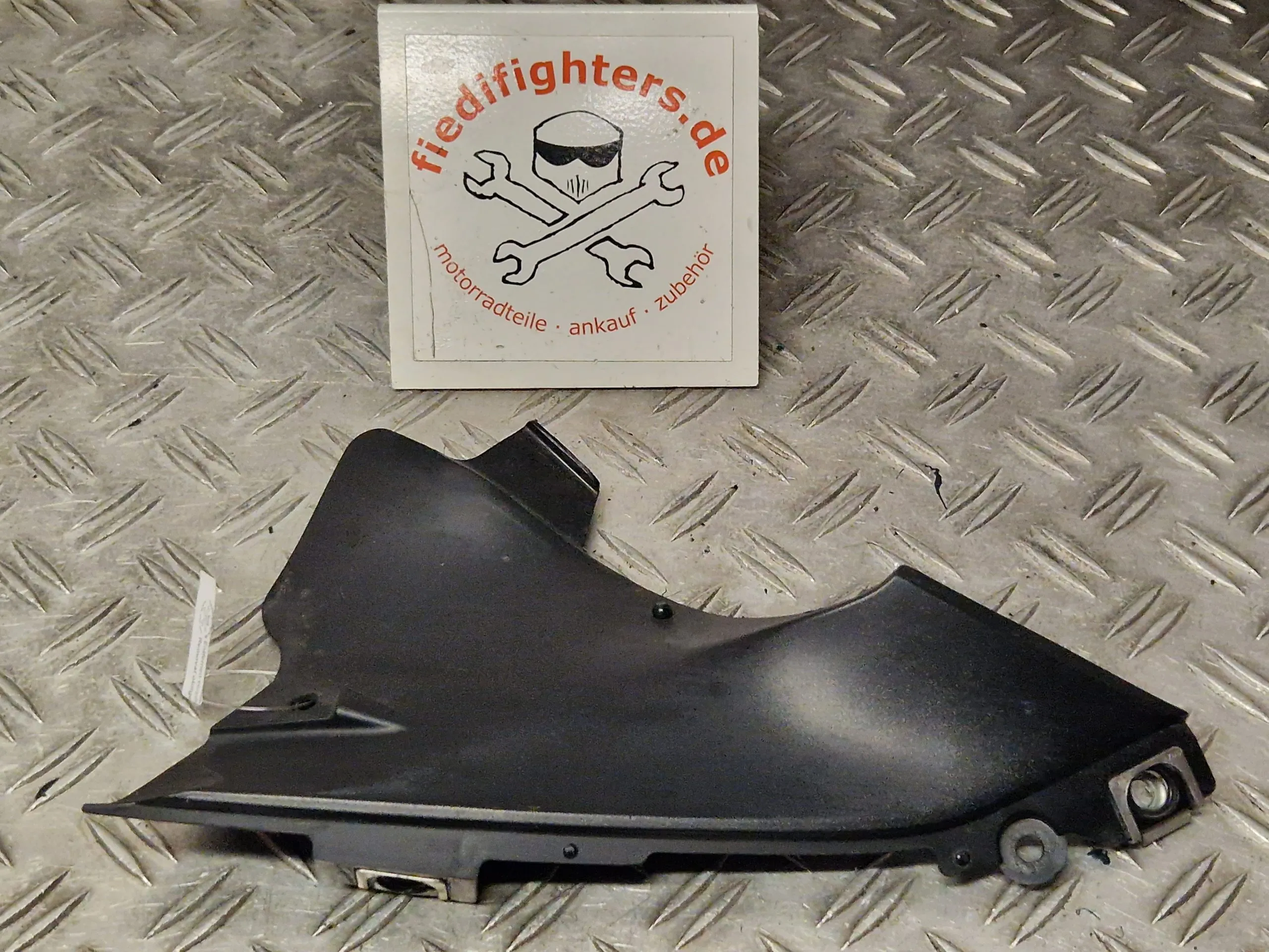 Kühlergrillabdeckung Yamaha YZF 1000 R1 RN12 5/05 126kW 39915KM 5VY2837V0000