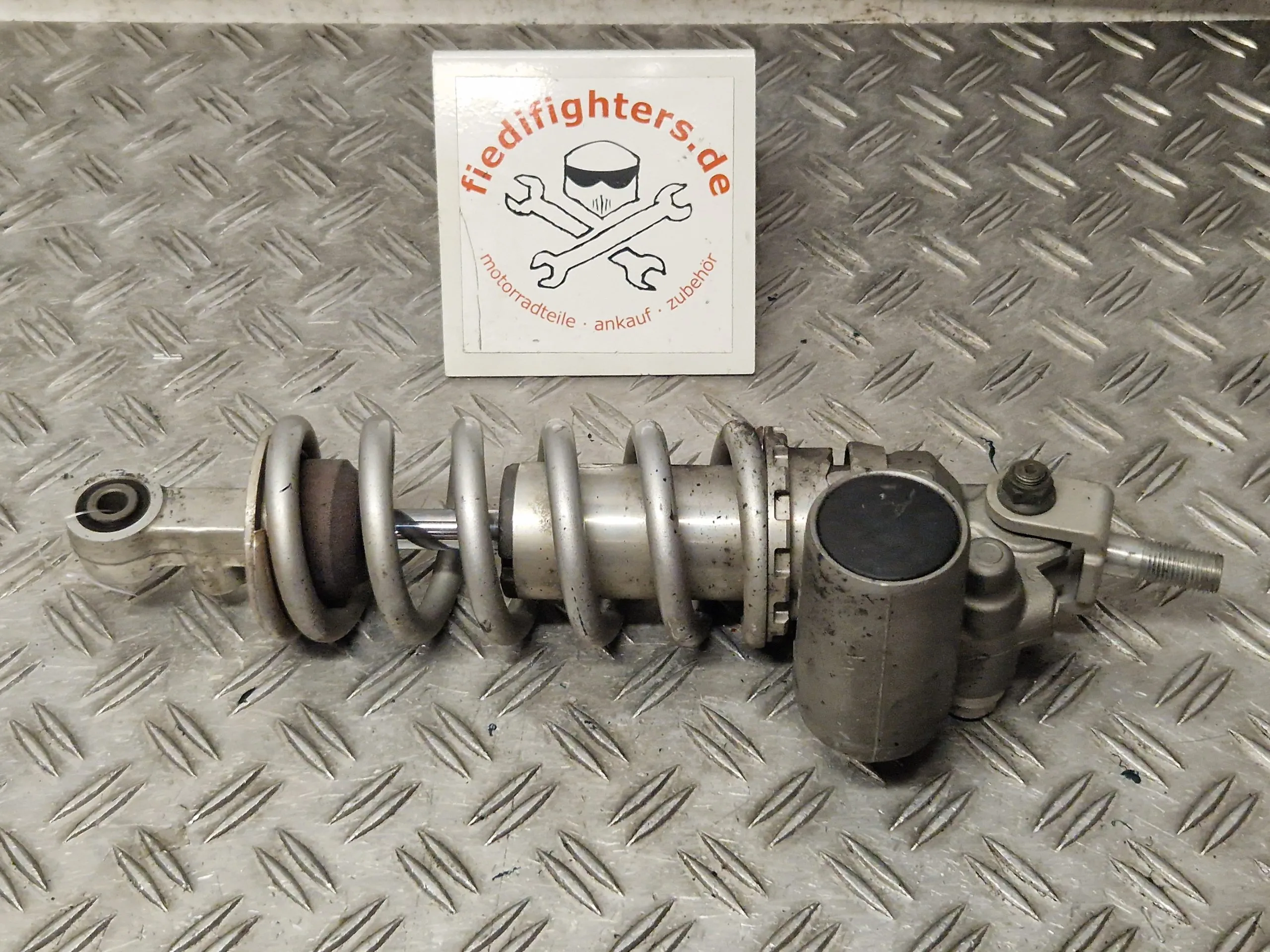 Federbein 300mm Shock Stoßdämpfer Yamaha YZF 1000 R1 RN12 5/05 126kW 39915km 5VY222100100