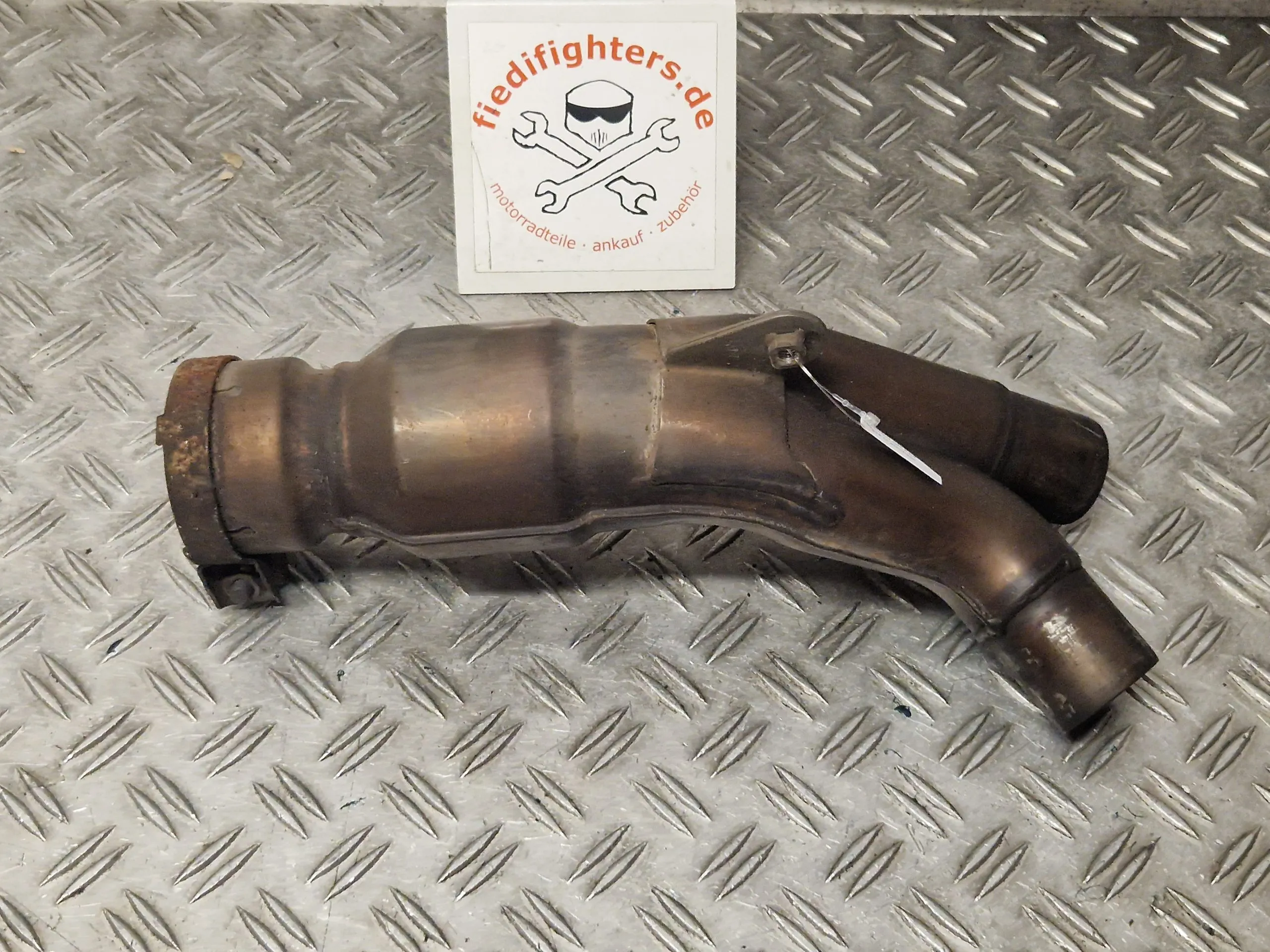 Katalysator/ Mittelrohr Yamaha YZF-R1 RN12 BJ 04/05 39915km 5VY147400000