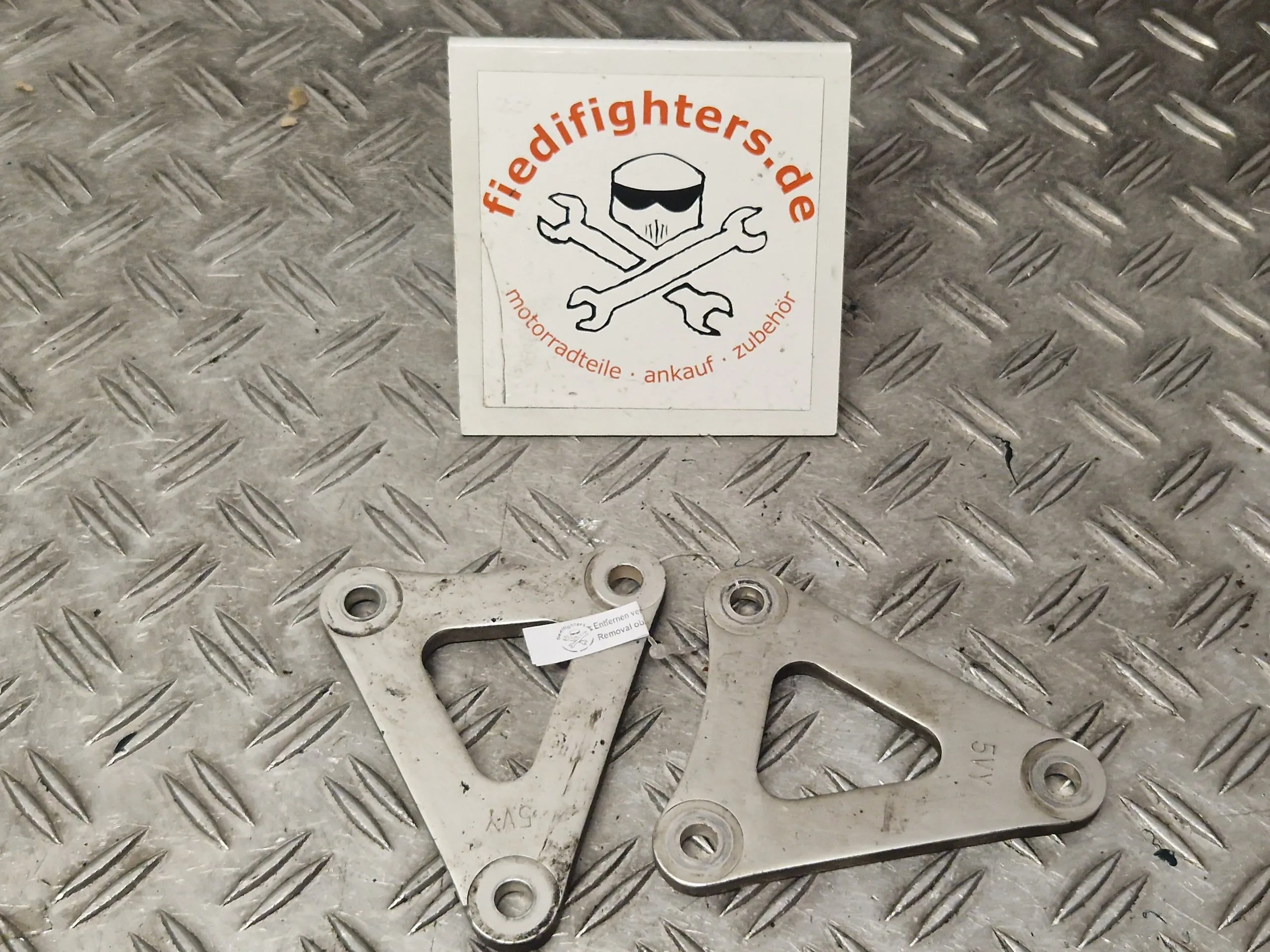 Umlenkung Schwinge Federbein Yamaha YZF-R1 RN12 BJ.06 39915km 5VY2217A0000