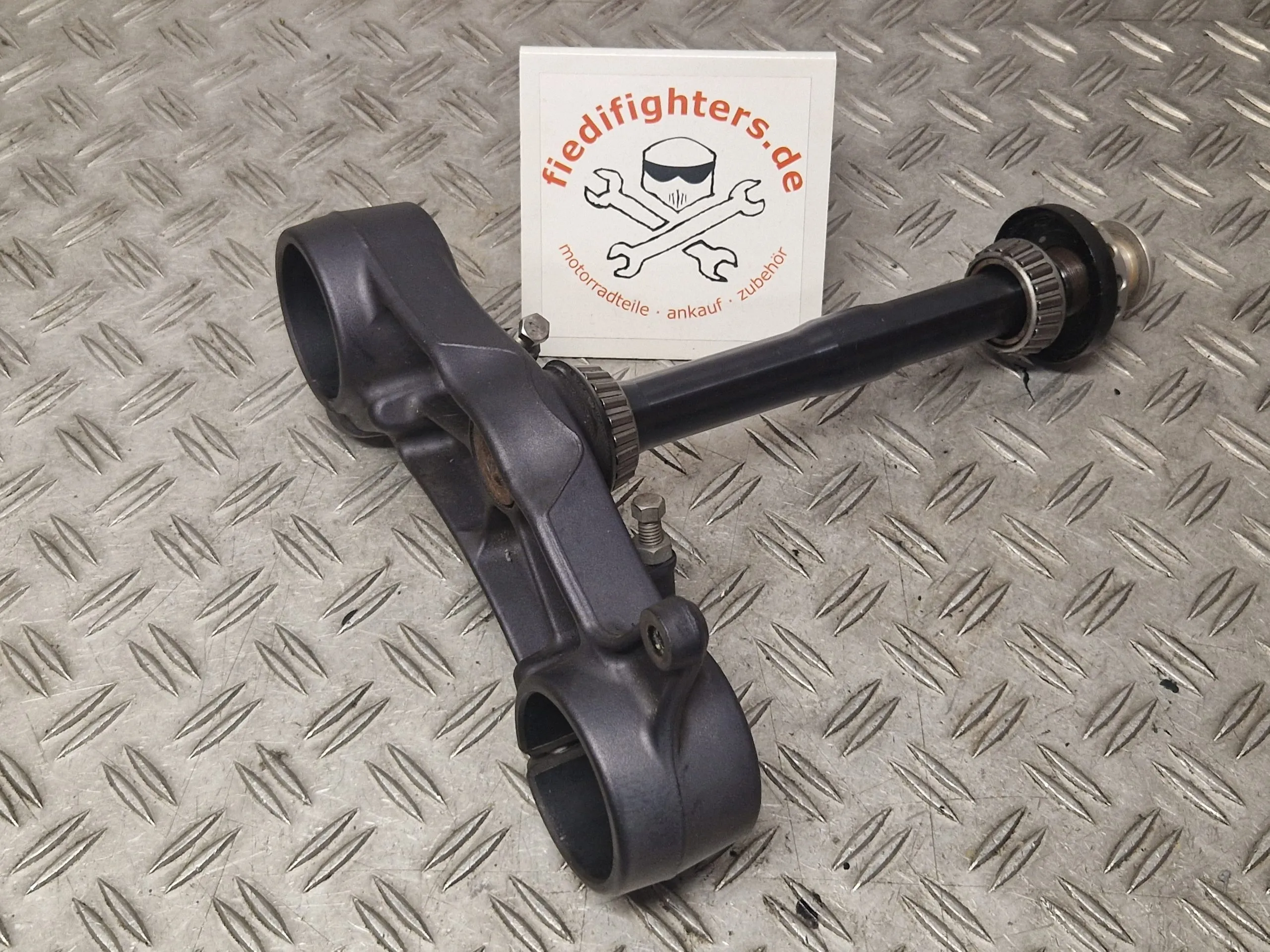 Gabelbrücke unten Gabel Brücke Fork KTM 1290 Superduke R Ez.15 55410km