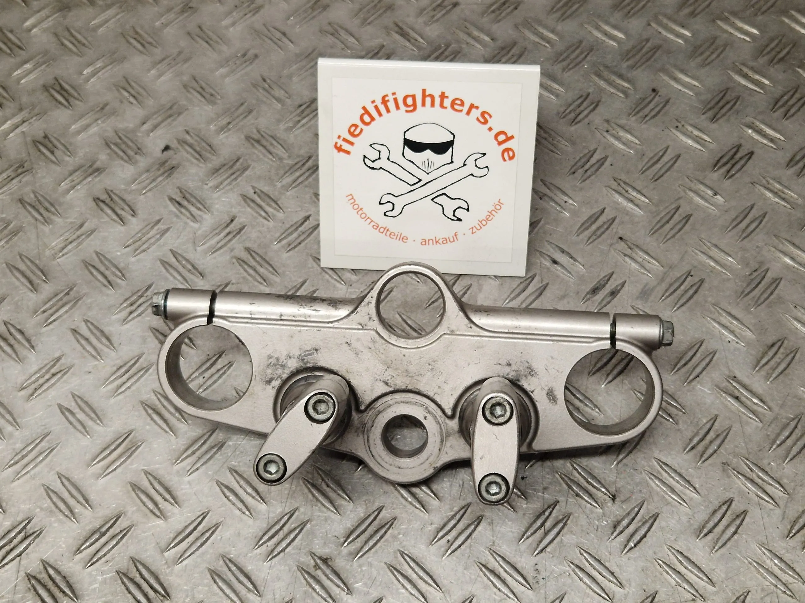 Gabelbrücke oben Gabel Brücke Suzuki Bandit 1200 GV75A EZ.99 49277km