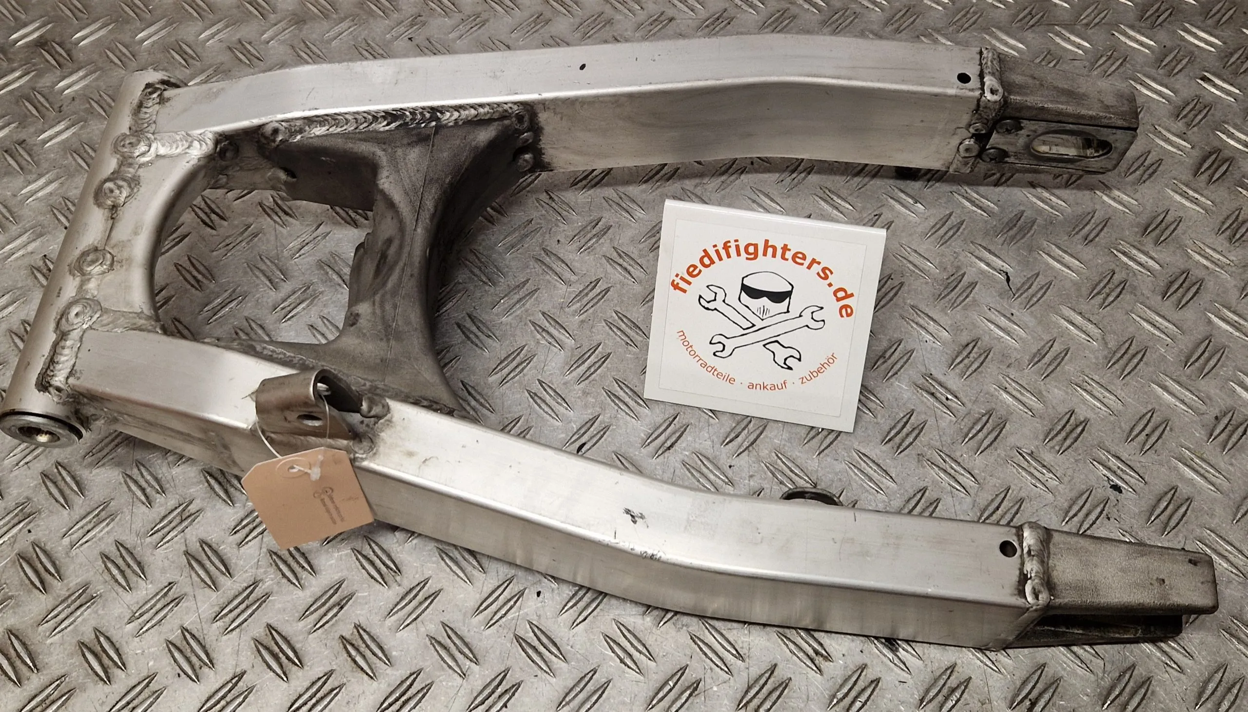 Schwinge Hinterradschwinge Swingarm Suzuki Bandit GSF 1200 S GV75A 49277Km