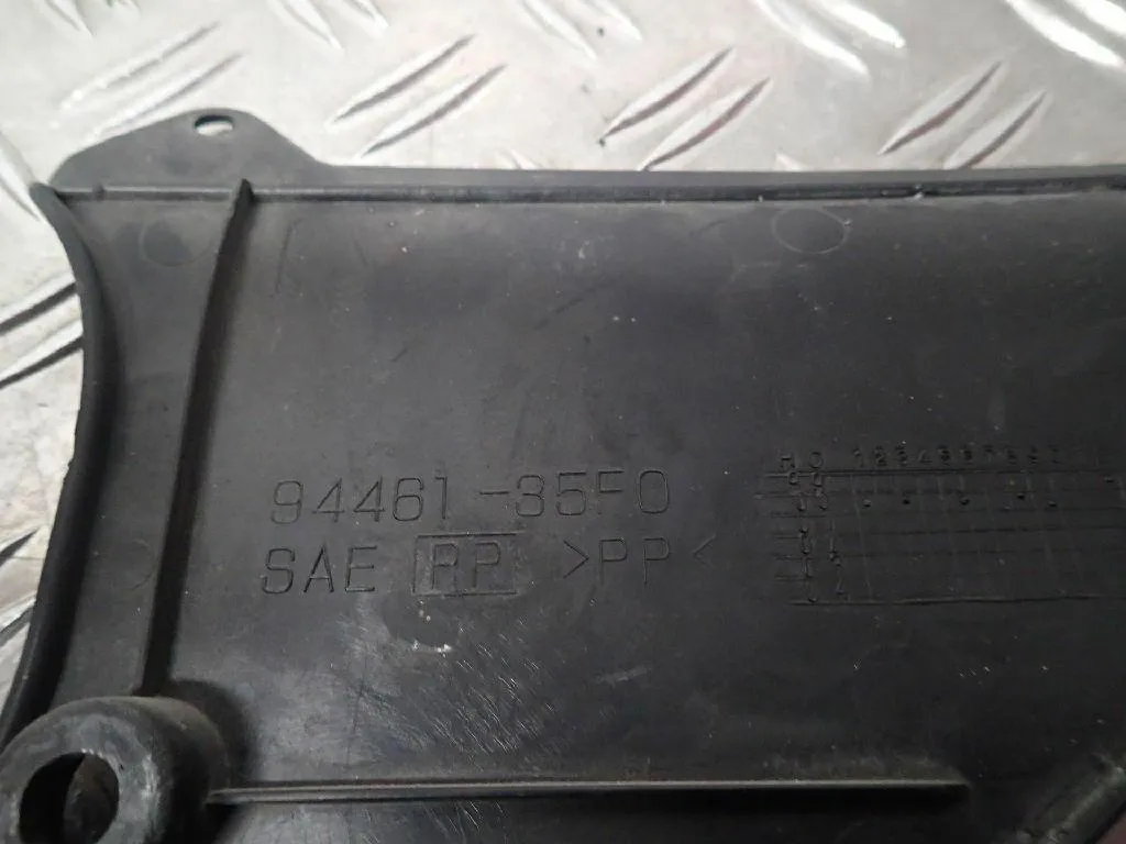 Innenverkleidung rechts Verkleidung Innen Suzuki GSX-R 600 K1 BJ.01