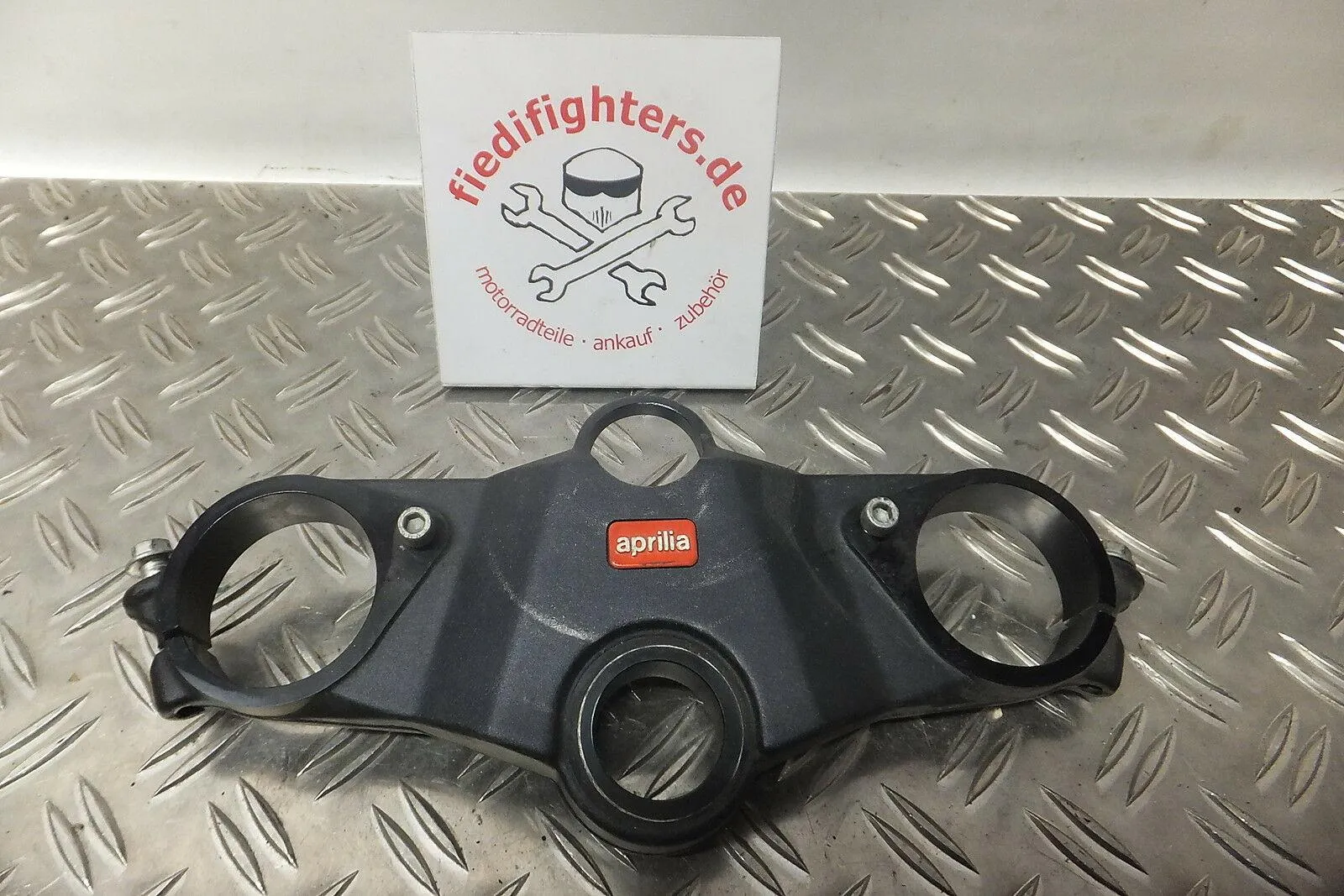 Gabelbrücke oben Gabelbrücke Aprilia RST1000 Futura PW Ez.01 18105Km