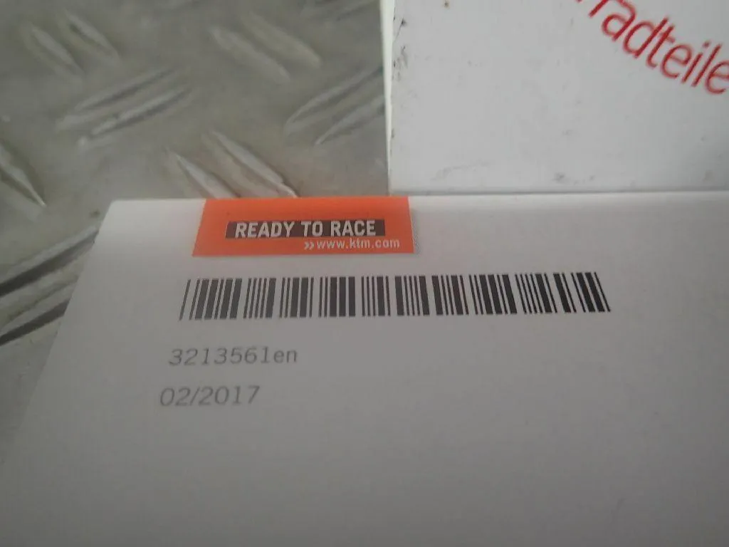 Bedienungsanleitung Englisch Buch Fahrerhandbuch KTM 125 Duke BJ.17 9325km