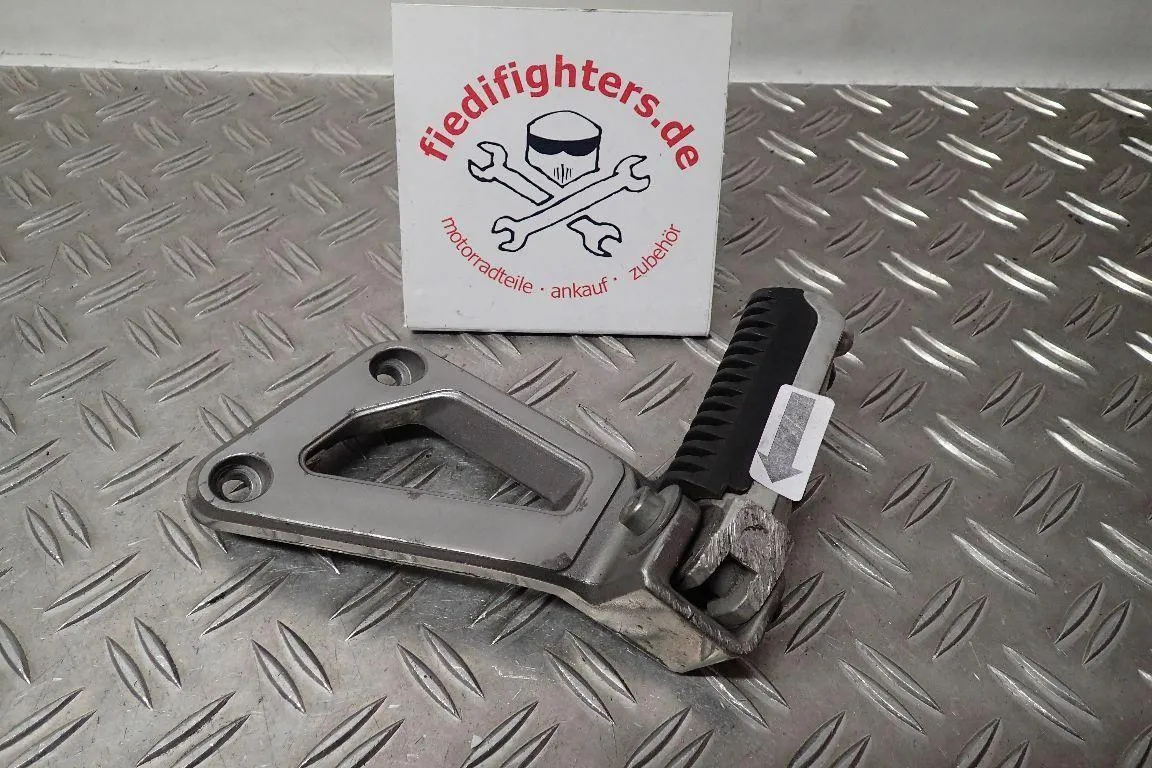 Sozius Fußraste links Raste links Suzuki Bandit 1200 GV75A Kult 56624km