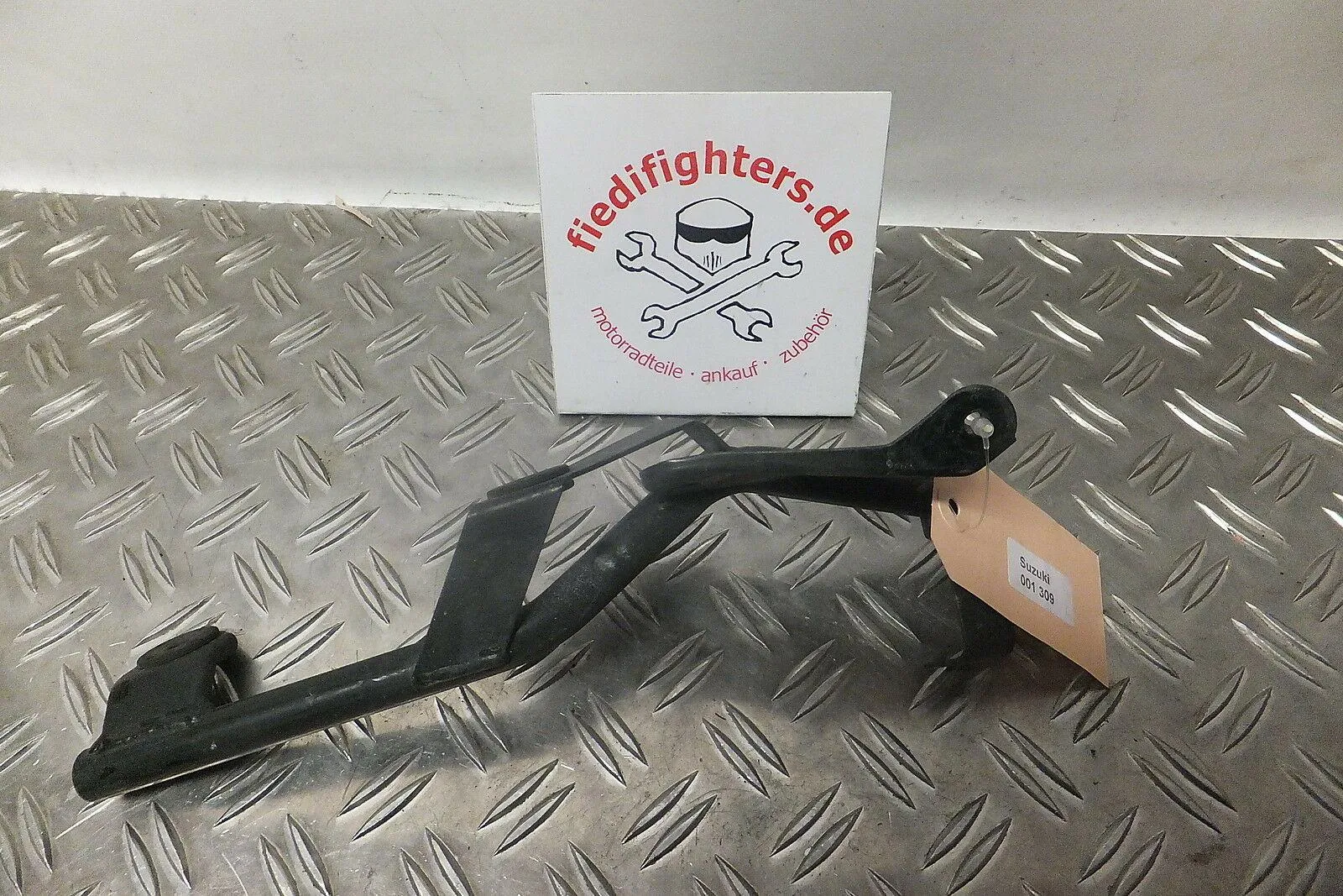 Verkleidungshalter links Kanzel links Suzuki GSX1250FA 09/11 WVCH 12399km