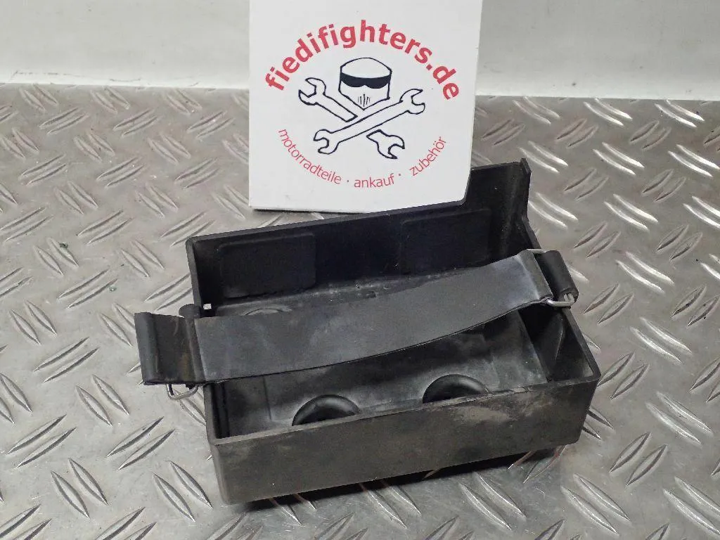 Verkleidung Batteriekasten Batterie Yamaha MT03 RM02 EZ.08 38800km