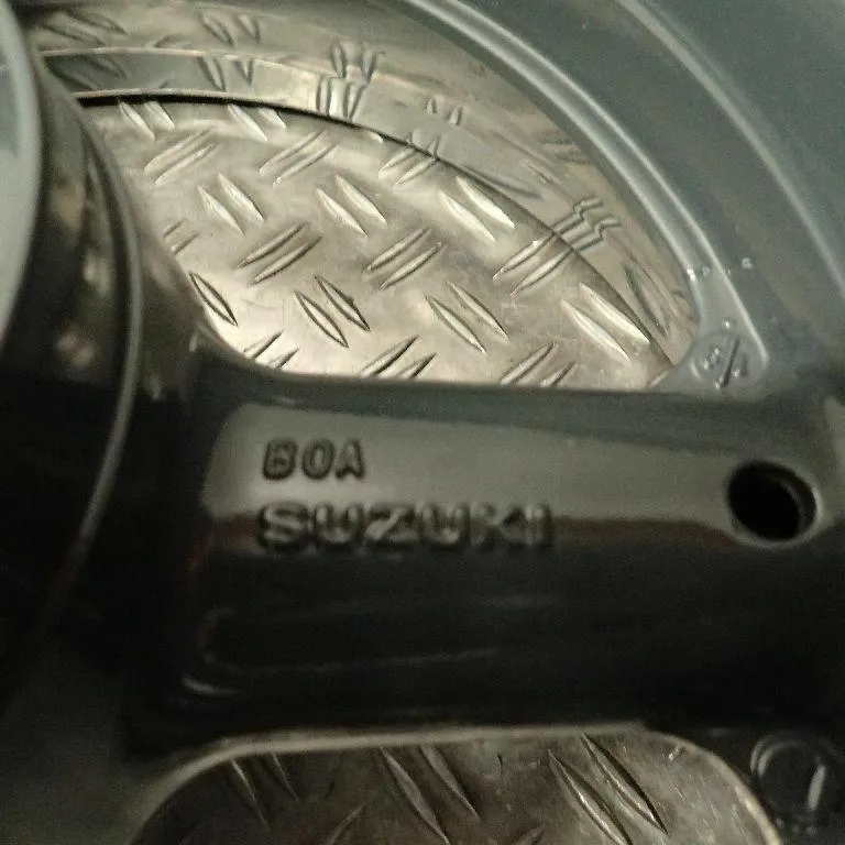 Felgensatz neu lackiert Felge Satz Suzuki GSX1300R Hayabusa WVA1 EZ.02 41429km