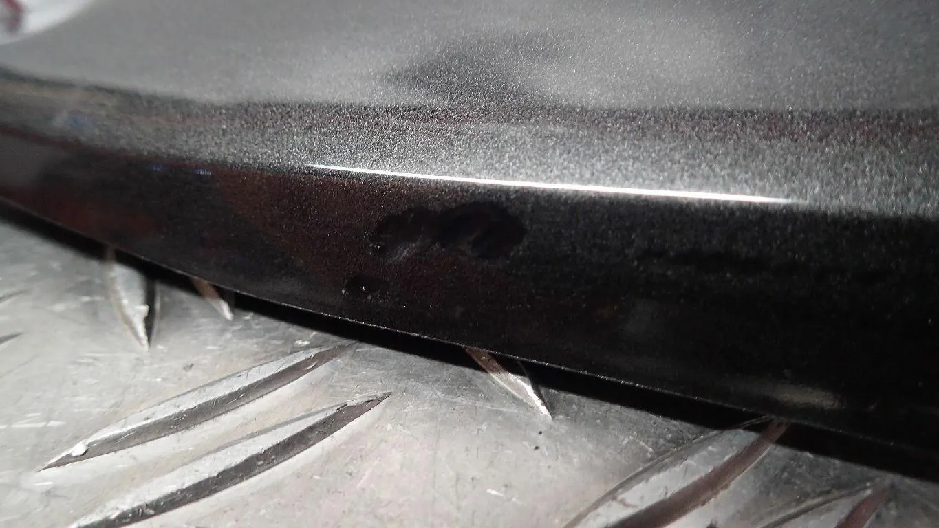 Seitenverkleidung rechts Abdeckung Suzuki GSF 600 S Bandit WVA8 EZ.03 48483km