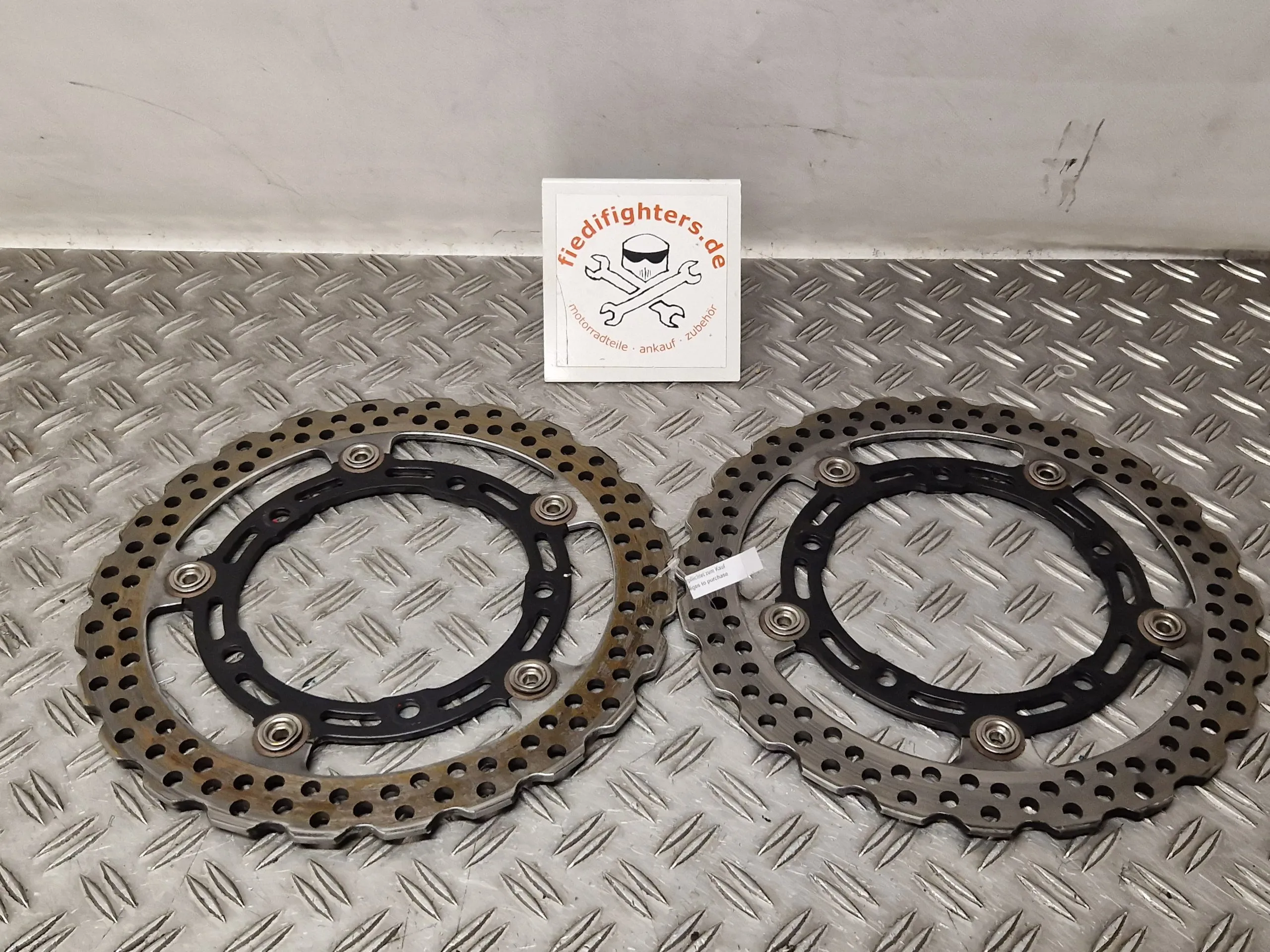 1x Bremscheibe vorne Kawasaki Ninja 650 EX650K EZ.19 2910km 41080066611I