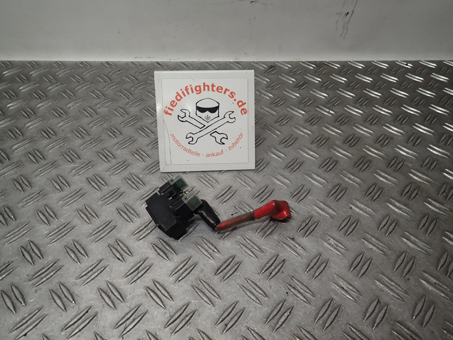 Anlasserrelais Magnetschalter Relais Yamaha FZS 1000 Fazer RN14 Bj.05 53376km 4YR819400200