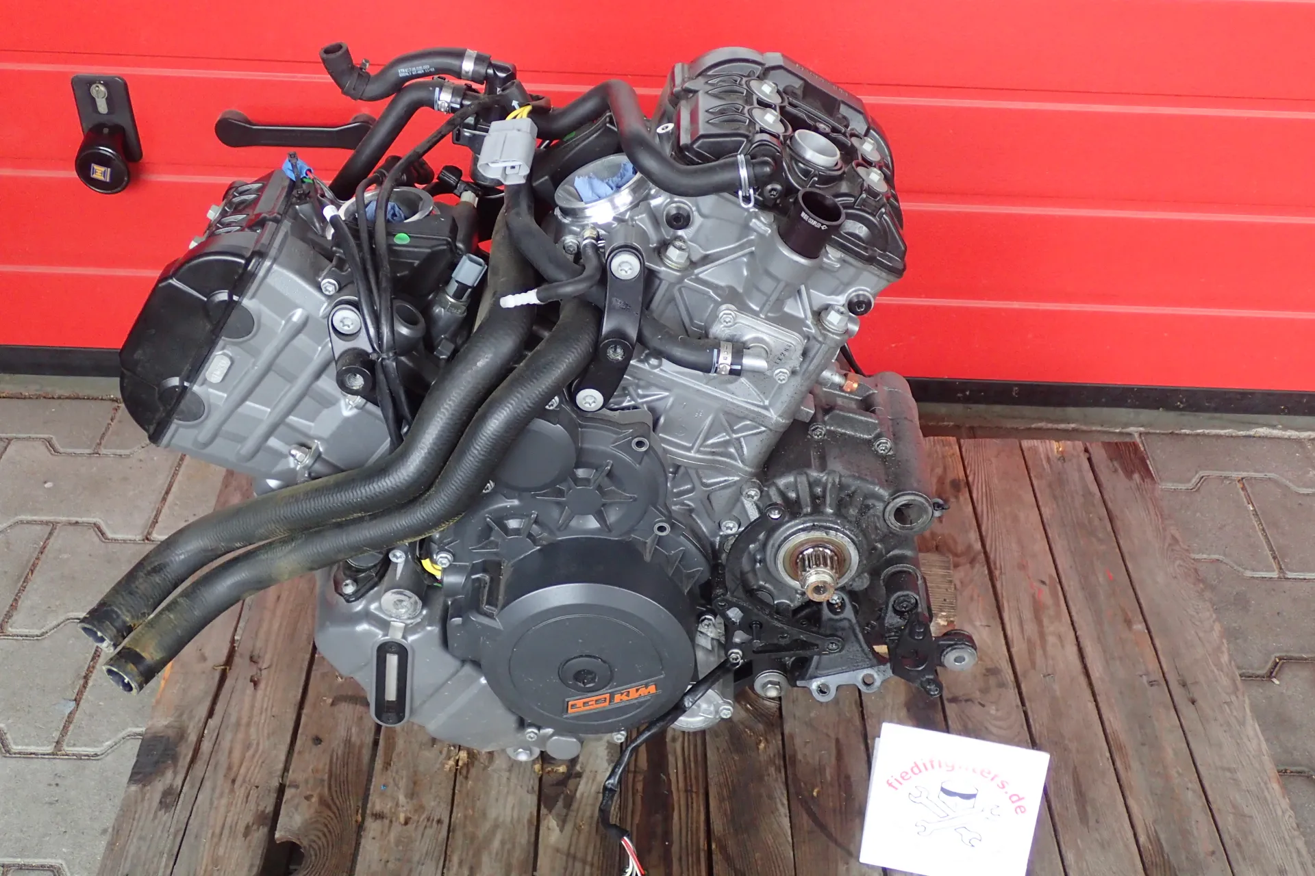 Motor ohne Anbauteile Motorblock Engine KTM 1290 Super Duke R Ez.23 6096km