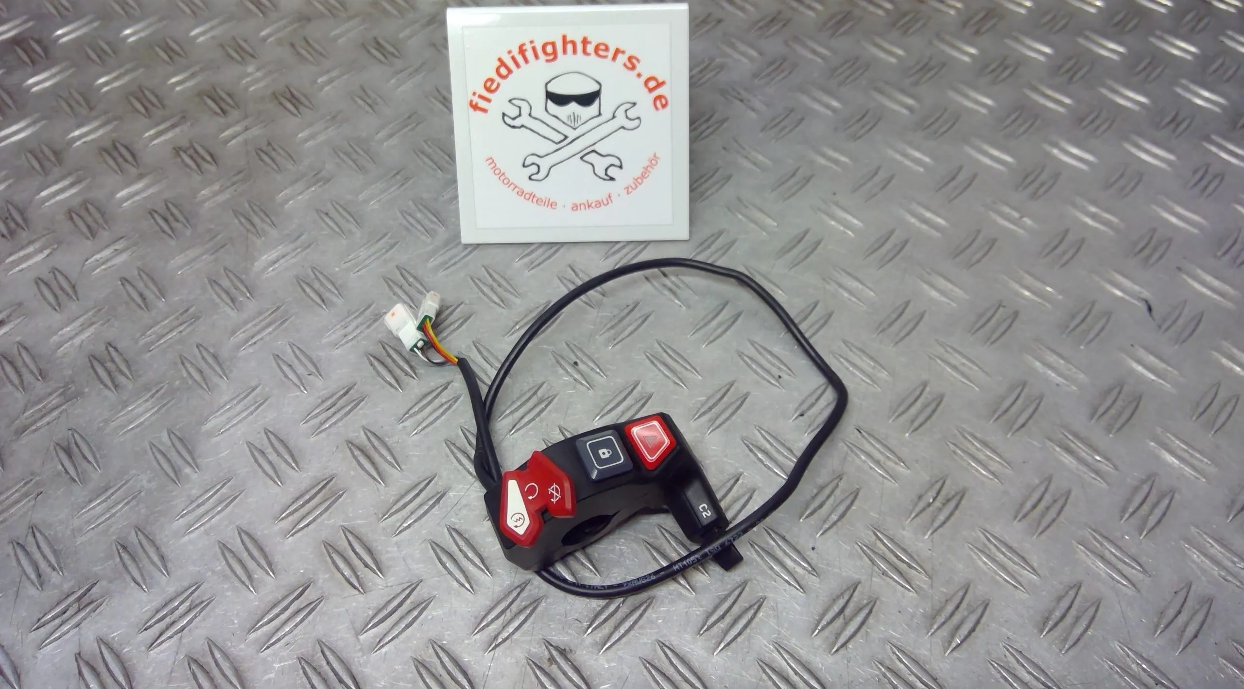 Lenkerschalter rechts Lenkerarmatur KTM 1290 Super Duke R Ez.23 6096km