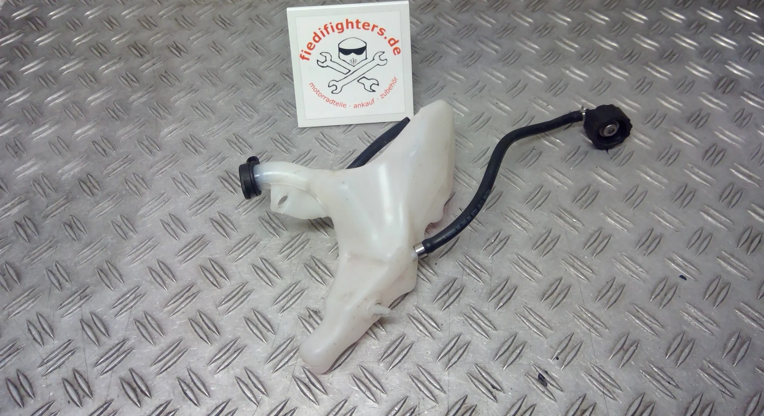 Kühlwasserausgleichsbehälter Kühler KTM 1290 Super Duke R Ez.23 6096km