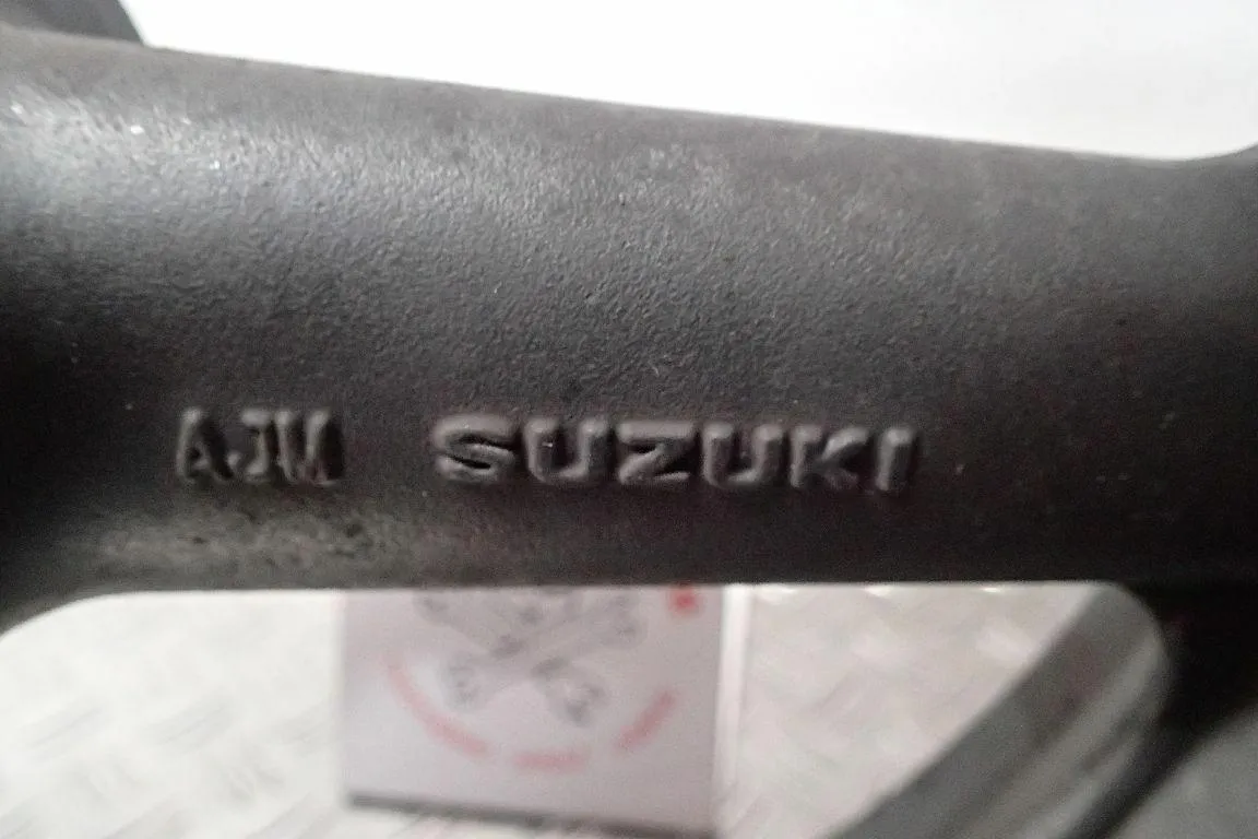 Felge vorne 3,5x17 Achse 20 Stich 95 Suzuki GSX 750 AE Inazuma EZ.98 64500km