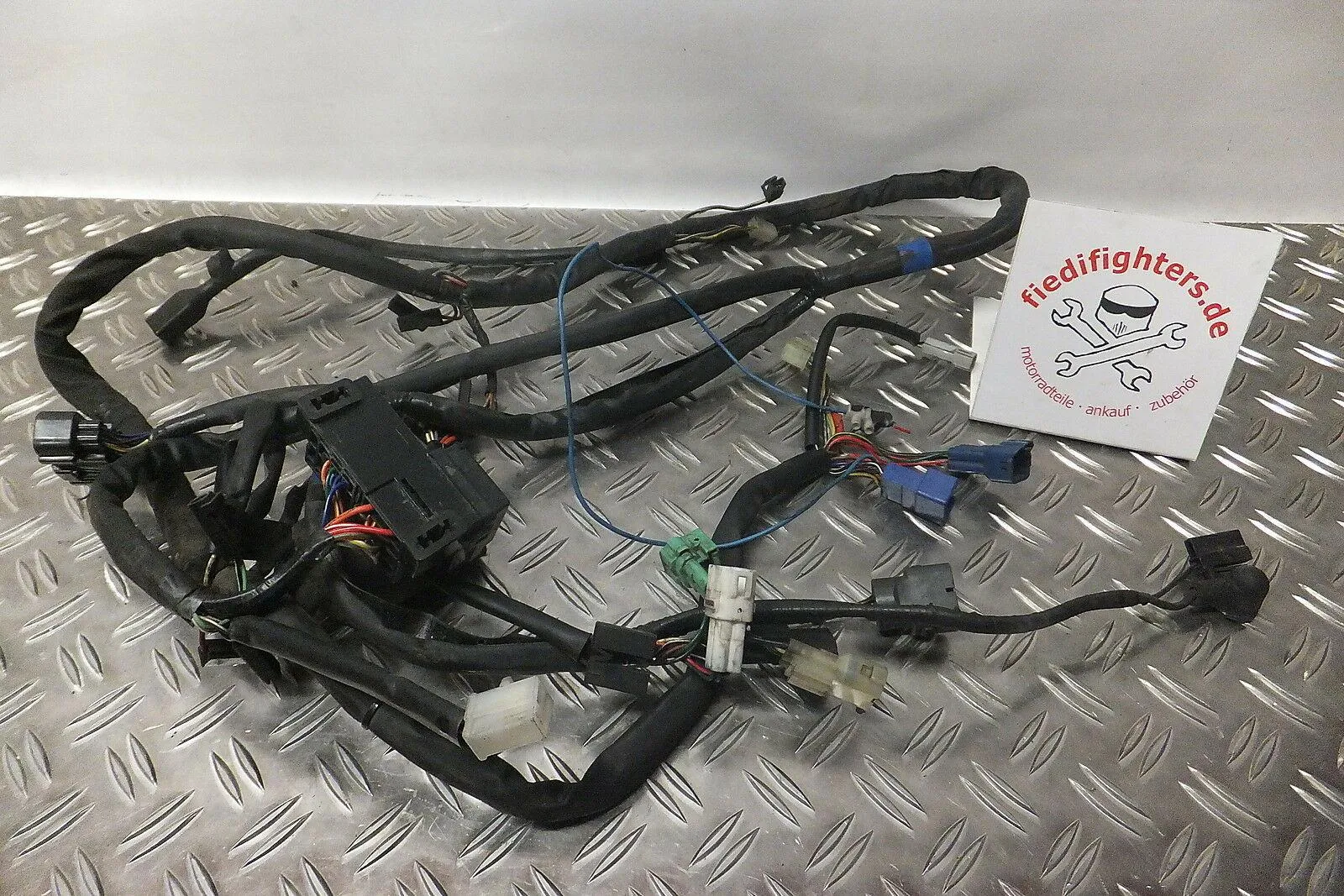 Kabelbaum Hauptkabelbaum wurde verändert 24000km Suzuki Bandit 1200S WVA9 Ez.02