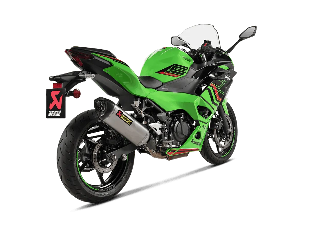Akrapovic Slip-On Line (Carbon) Kawasaki Ninja 500