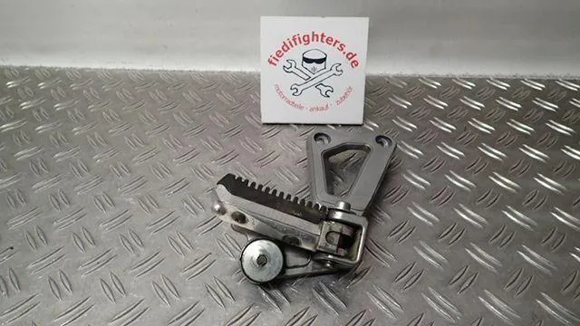 Sozius Fußraste rechts Raste rechts Suzuki GSF 1200 S GV75A Bandit EZ.01 15714km