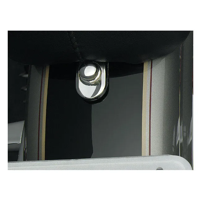 Kuryakyn Sitzentriegelungsschraube und Kappe