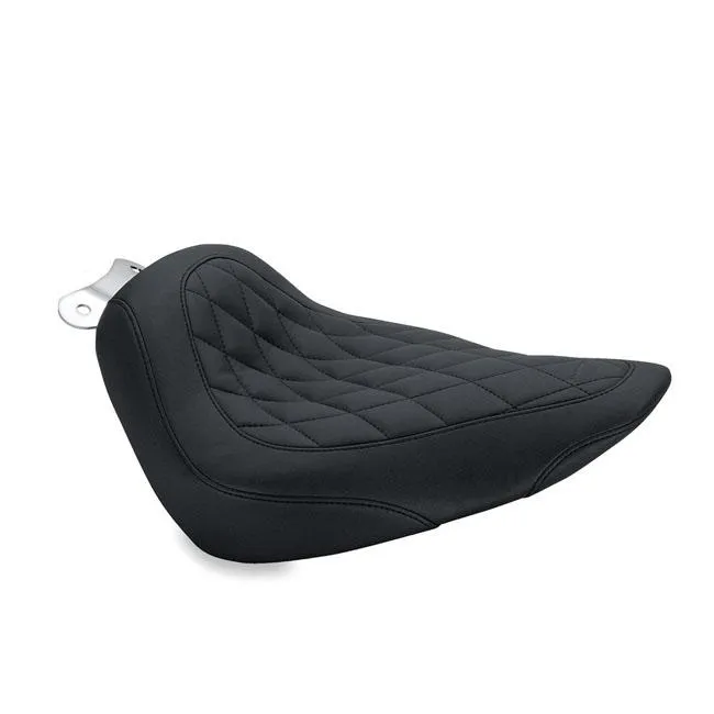 Mustang Wide Tripper Solo Sitz Diamond Softail 84-17